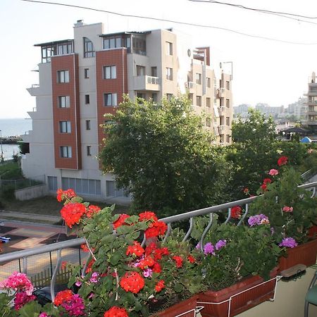 Homestay Kostadinov Pomorie Exterior foto